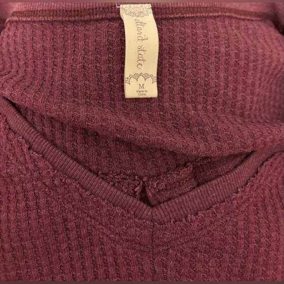 Altar’d State Red Pullover  M - Picture 3 of 3